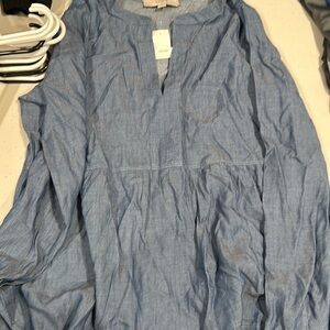 Loft long sleeve chambray shirt